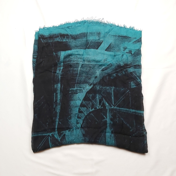 Steve Madden Scarf - Picture 2 of 3